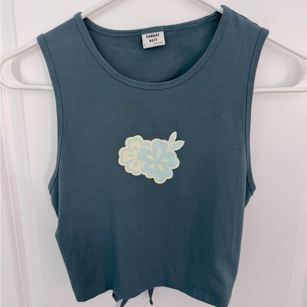 Aritzia Sunday Best Backless Tank Size Small - Picture 3 of 5
